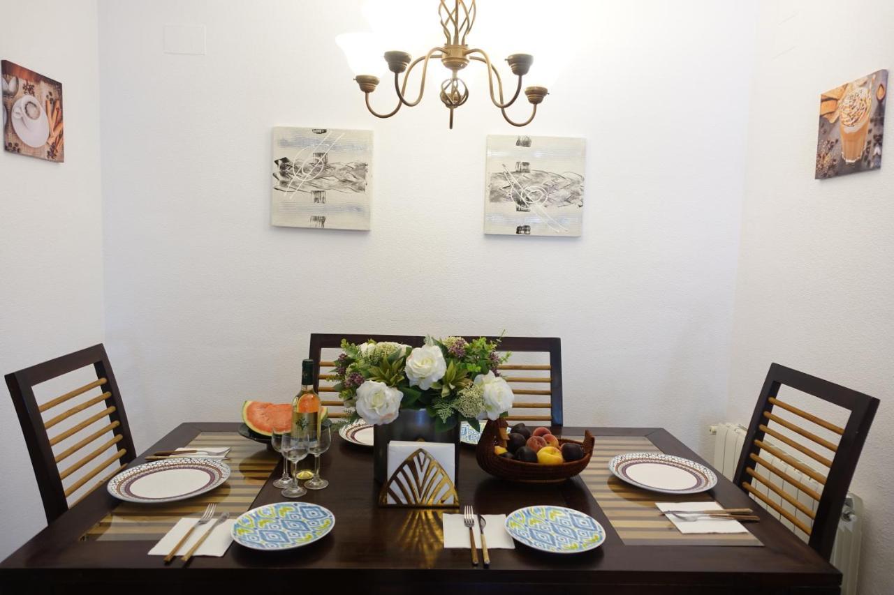☆The Peaceful Valencia Homestay☆ W/ Terrace⌘Parking⌘Bbq מראה חיצוני תמונה