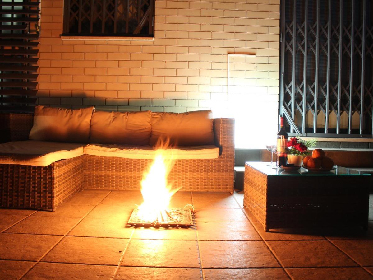 ☆The Peaceful Valencia Homestay☆ W/ Terrace⌘Parking⌘Bbq מראה חיצוני תמונה